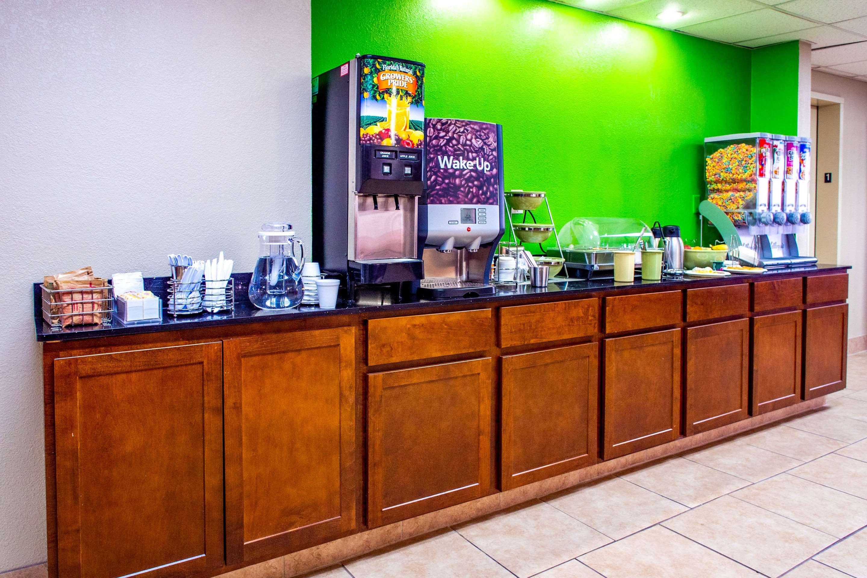 Quality Inn Moore - Oklahoma City Εξωτερικό φωτογραφία