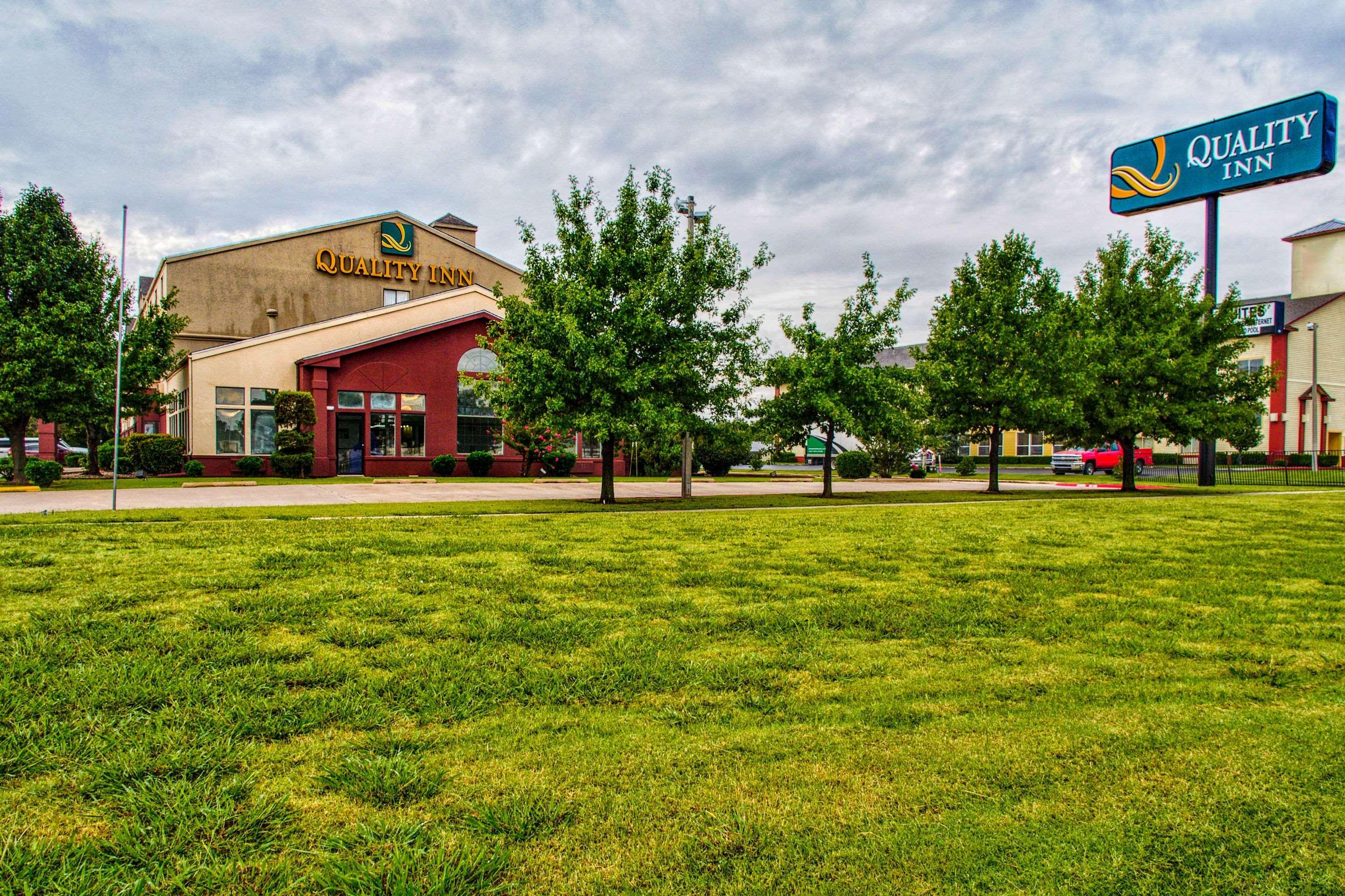 Quality Inn Moore - Oklahoma City Εξωτερικό φωτογραφία